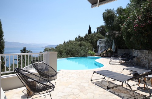 Agni Villa | Villa Agni, Contemporary villa in excellent location just 200 meters from Agni Beach