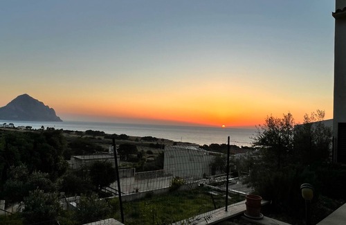 Macari Villa | Villa Aileen in a subtropical garden near the most beautiful beach in Italy