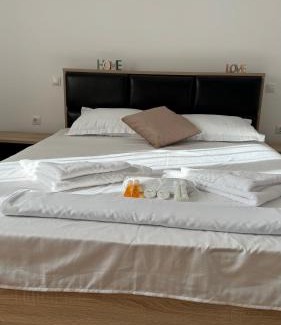 Navodari House | Villa Alex
