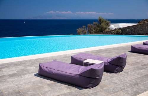 Agios Ioannis Villa | Villa Aliki 10 bedrooms seafront villa