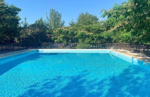 Massa Marittima House | Villa Amarena E: A graceful apartment in the characteristic style of the Tuscan countryside, with Free WI-FI.