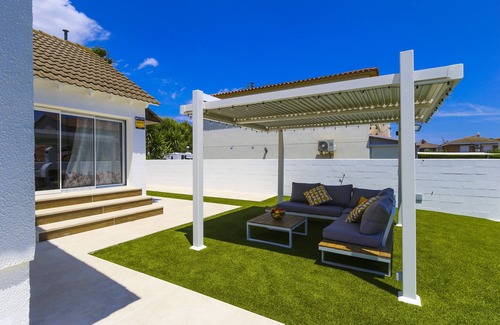 Salou Villa | Villa AMAZONICA - Only Families