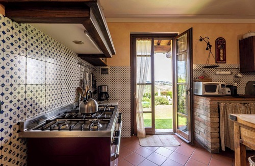 Castelfiorentino Villa | Villa 'Antica Sosta Renai' with Private Pool, Private Terrace and Wi-Fi