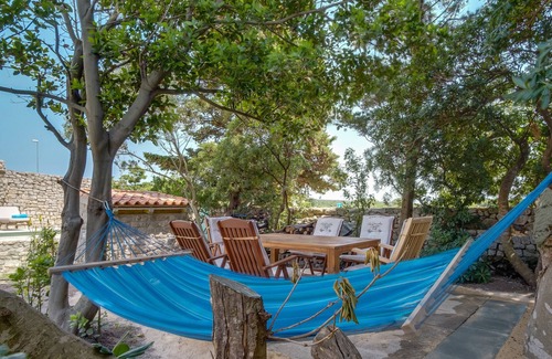 Mali Losinj Villa | Villa Antiqua on Cres – Crovillas GmbH