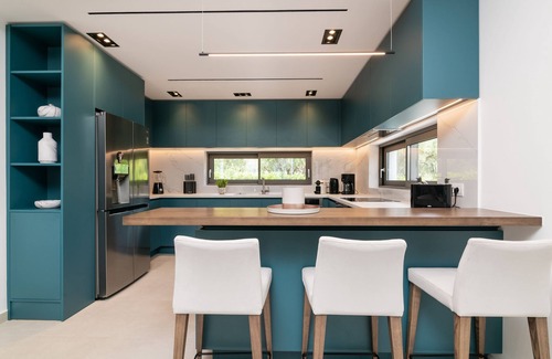 Neromilos Villa | Villa Antonia - Luxurious Serenity with Private Pool