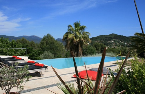 Le Castellet Villa | Villa architect Le Castellet near circuit, sea and bandol, in the peace