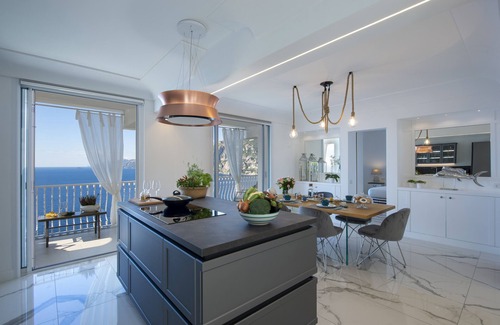 Laurito Apartment | Villa Arzilla 2 with private descent to the sea