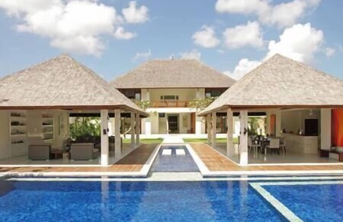 Batu Bolong Villa | Villa Asante by Elite Havens