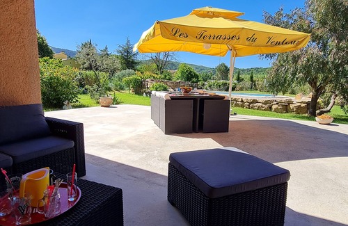 Malaucene Villa | Villa at the foot of Mont Ventoux for 7 people in Malaucène with private pool
