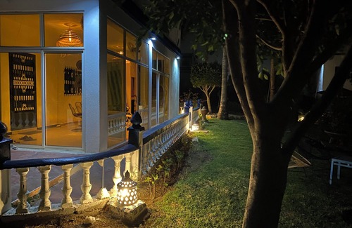 Ahlan Villa | Villa Atlantique. Un Vrais Coin Nature Proche de la Ville, le Petit dej Inclus