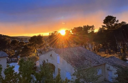 Velaux Villa | Villa au Calme