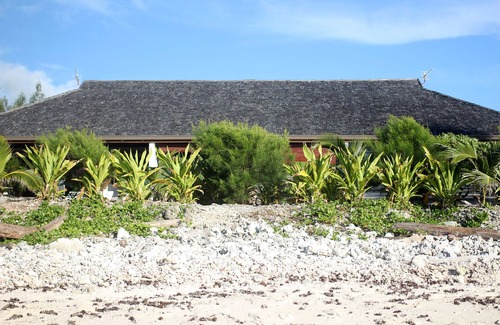 Temae Villa | Villa AUI seaside Moorea LODGE