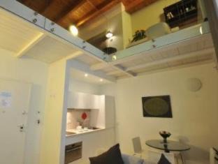 Pozzuoli Apartment | Villa Avellino Historic Residence