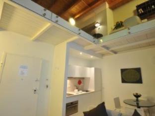 Pozzuoli Apartment | Villa Avellino Historic Residence