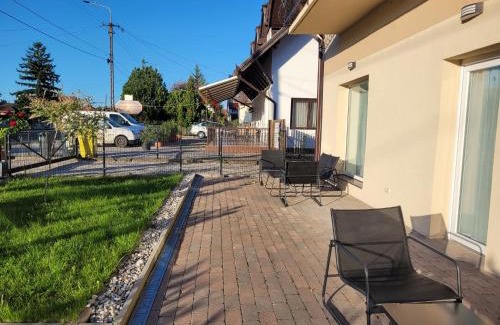 Balatonboglar Apartment | Villa Balifornia -Állatbarátoknak