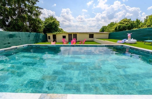 Goussainville Villa | Villa ballon d'Or