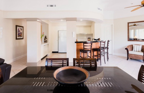 Clifton Beach Apartment | Villa Beach Palm Cove