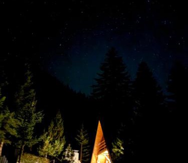 Strellc i Epërm Villa | Villa Belegu Mountain