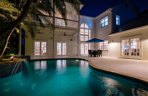 Old Town Villa | VILLA BELLA - AN EXCEPTIONAL 5/4 ISLAND HOME-Convenient to Old Town