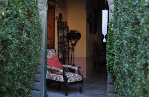 Camporgiano Apartment | VILLA BENEDETTA, Blessed House # 2