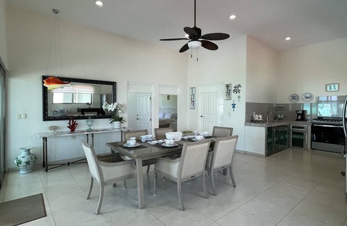 Chetumal Villa | Villa Bianca