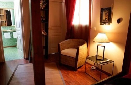 13th Arrondissement House | Villa Blanche