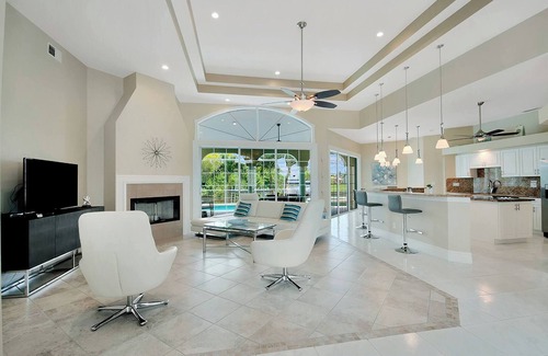 Pelican Ski Chalet | Villa Blue Dolphins