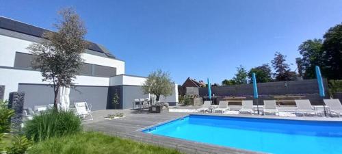 Grimminge Villa | Villa Blue Garden B&B Vlaamse Ardennen nabij Pairi Daiza