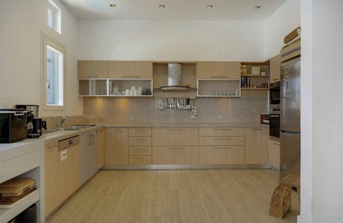 Syros Villa | Villa 'Blueros Luxury' with Sea View, Wi-Fi and Air Conditioning