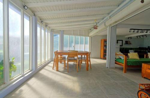 Morel House | Villa bord de mer au Moule