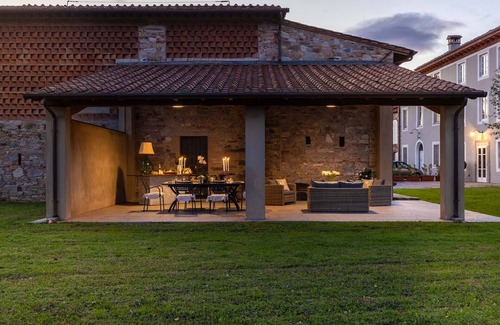 Vicopelago Villa | Villa BRUNETTA, Discover your Modern but Traditional Villa in Lucca