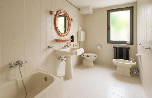 Lignano Pineta Villa | Villa by the Sea and Pool