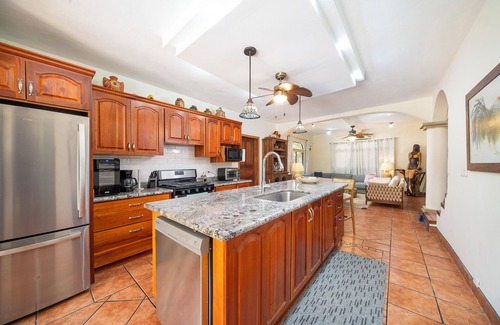 Potrero House | Villa Corina 5 Bedroom Ocean View Home