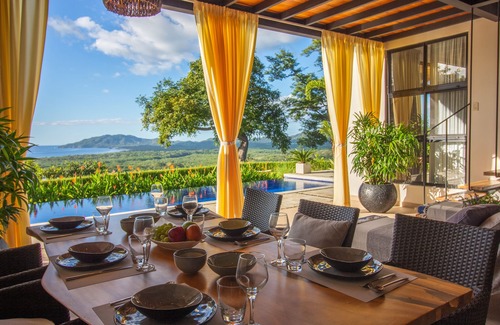 Tamarindo Villa | Villa C O C O O N Tamarindo