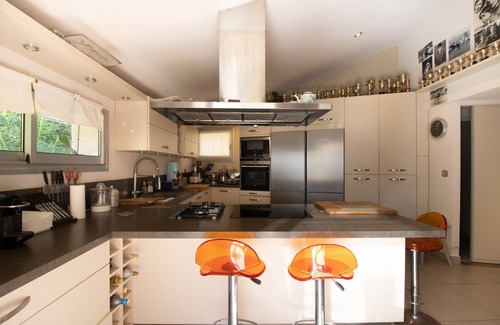 Santa Giulia Villa | Villa Cala D Oro with sea view, private beach, Wi-Fi and air conditioning
