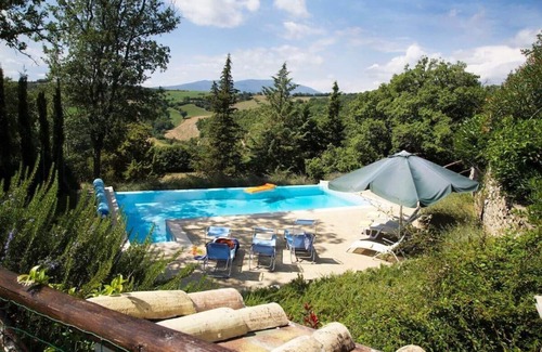 Pieve Santo Stefano House | Villa Calcina, Beautiful Tuscan Farmhouse