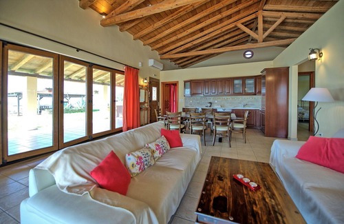 Acharavi Villa | Villa Calypso – Seafront holiday villa in Corfu