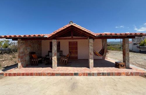Aratoca House | Villa Campestre Los Girasoles