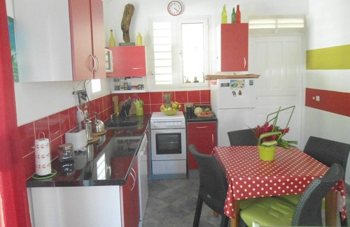 Petit-Canal Villa | VILLA "CAN'ELLE" Calm and authenticity