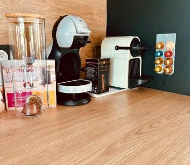 Damencourt Villa | Villa CANELLE FWI 4 Étoiles piscine jacuzzi beach surf