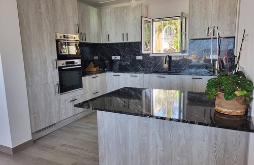 Cumbre del Sol Villa | Villa 'Casa de las Gracias' with Sea View, Pool & Wi-Fi