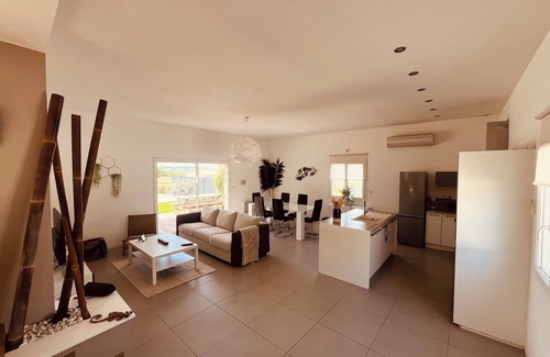 Bellegarde Villa | Villa Casa Vaunage/6pers/Pools/Wifi/Clim