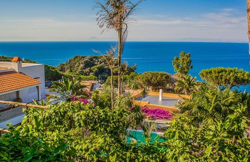 Casamicciola Terme Villa | Villa Castiglione - Four Bedroom Villa, Sleeps 9