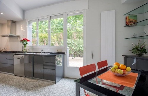 Sitges Villa | Villa Cela 5 minut. walk from the beach. Barcelona 25min. by car. A/C. Design.