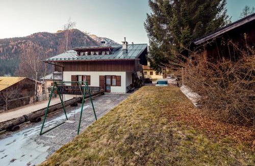 San Vito di Cadore Apartment | Villa Chiappuzza - Stayincortina