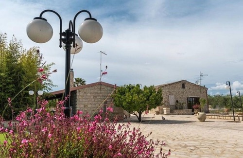 Casa Papa Villa | Villa Chiaramonte amazing villa with p/pool and Spa close to Sciacca