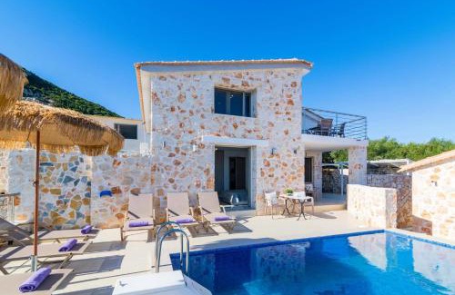 Alonia Villa | Villa Chrysso Horio 2 by Villa Plus