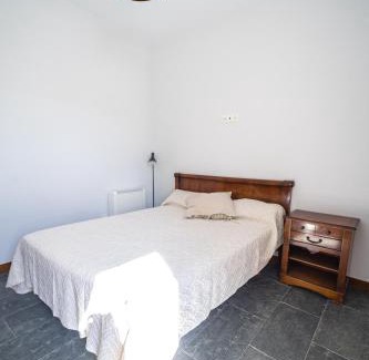 Las Campas y San Claudio Villa | Villa Covadonga by beBalmy