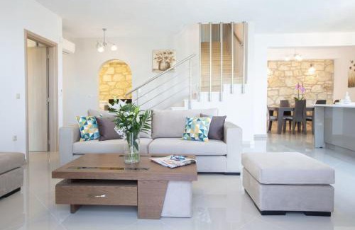 Nidri Villa | Villa Crystal