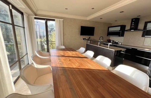 Golfe Juan Villa | Villa D&D sea view